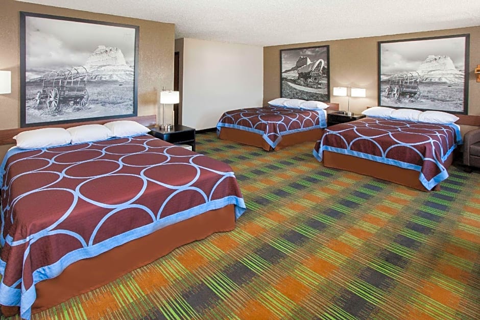 Super 8 by Wyndham Keokuk