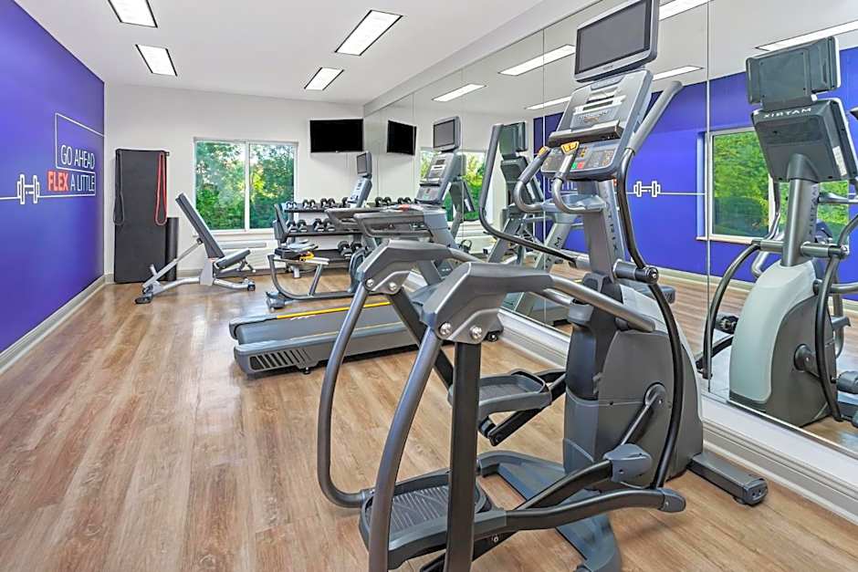 Holiday Inn Express Hotel & Suites Chicago South Lansing By IHG