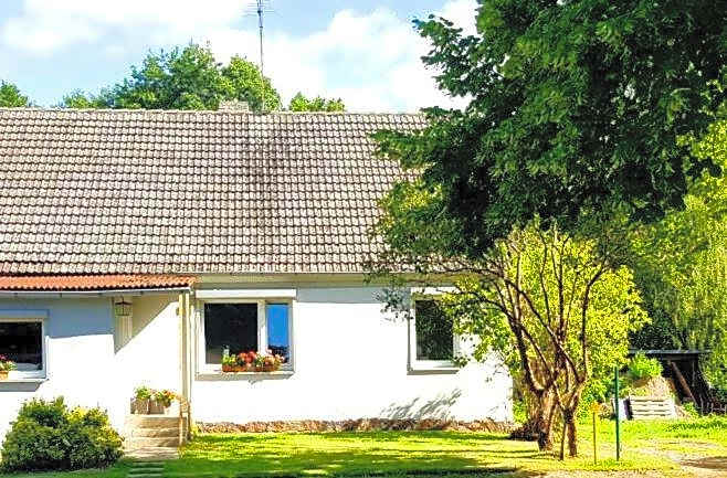 Zdjęcie 1 z 12 — 2 Bedroom Suite