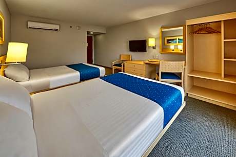 Room, 2 Double Beds