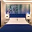 Petit Hotel