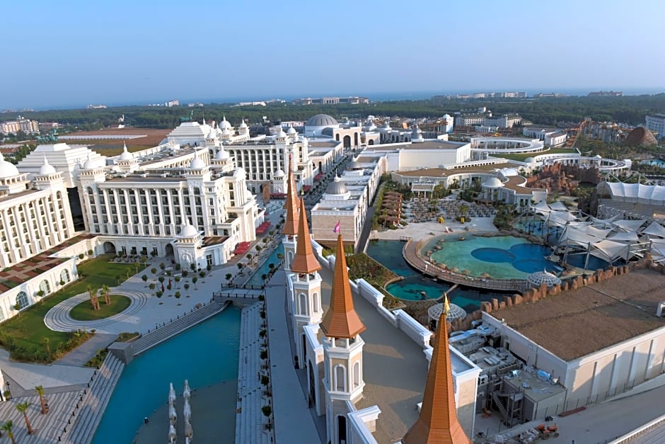 The Land Of Legends Kingdom Hotel