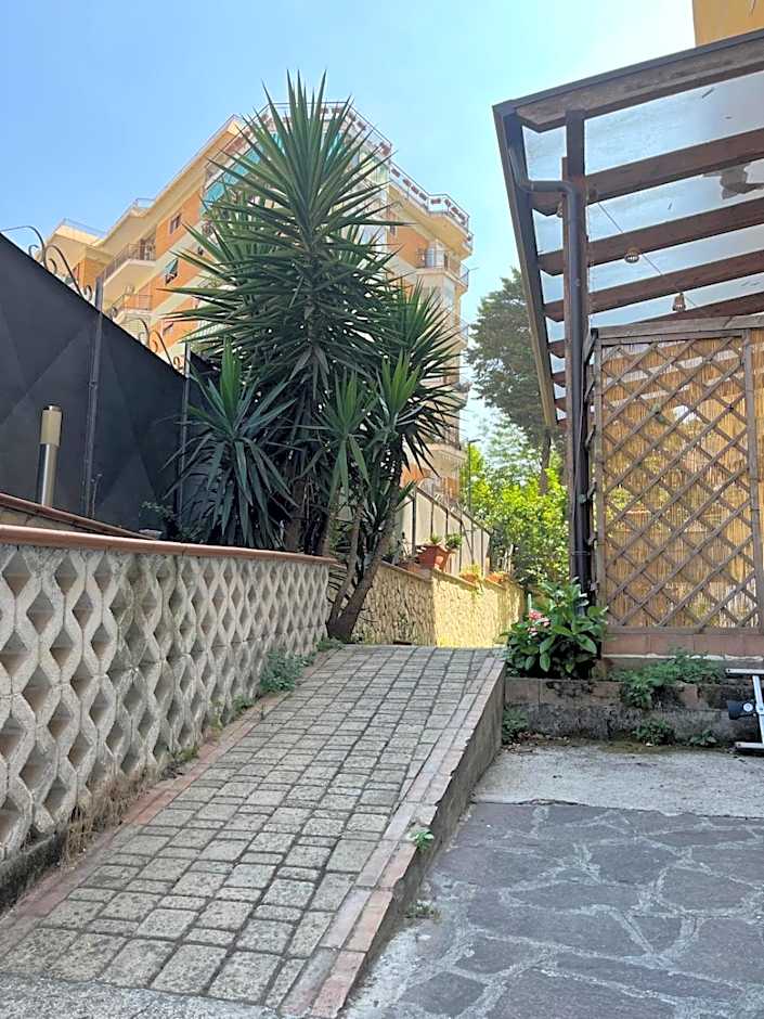 B&B Family – Portici, CO