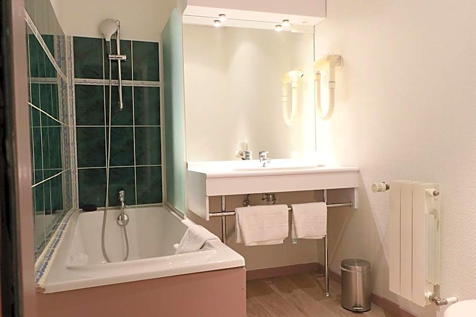 Logis-Hôtel des Oliviers