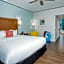 Beachside Hotel and Suites