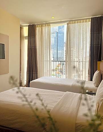 Premier Deluxe Balcony Twin Room (Joinable into King Bed)