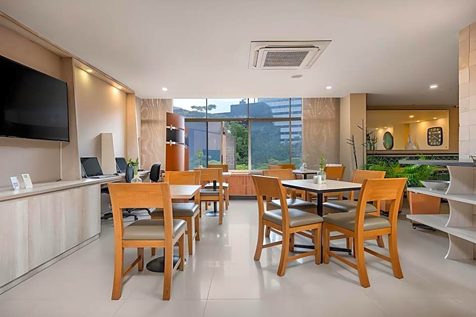 Leblon Suites Hotel Milla de Oro
