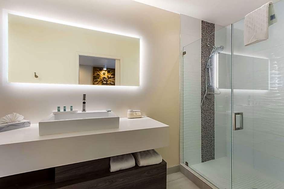 SureStay Plus by Best Western Tempe University