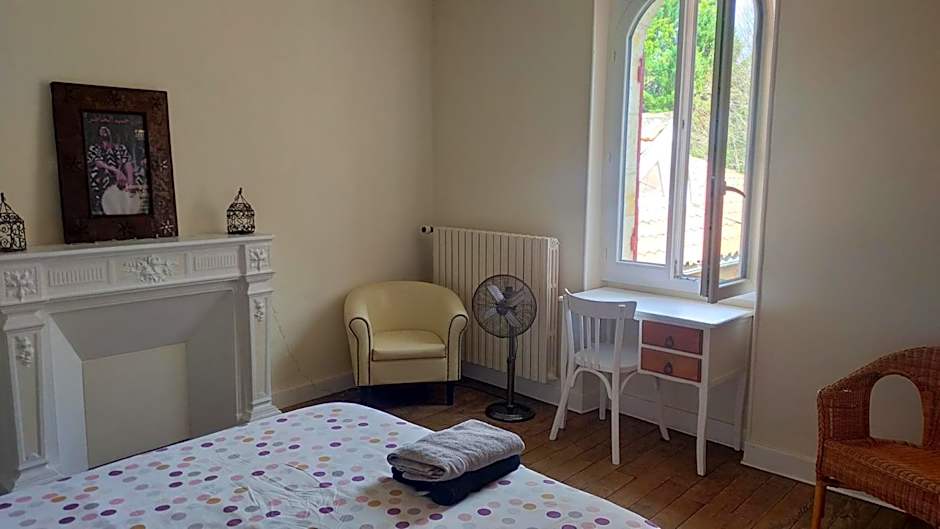 L'étape du Canal - Pèlerins, Randonneurs, Vacanciers