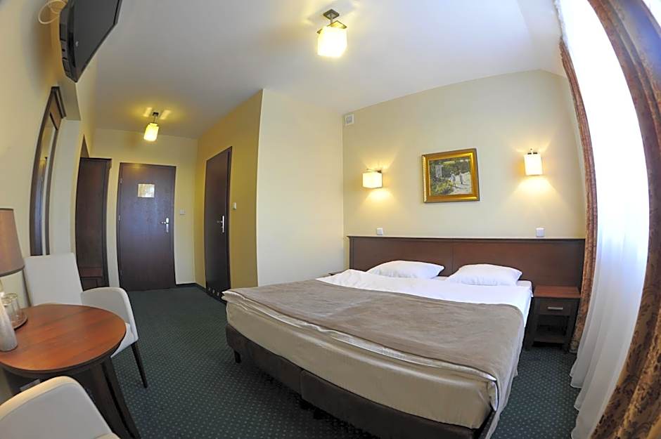 Hotel Lotos