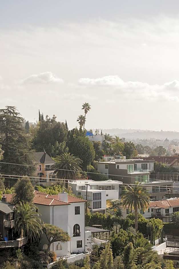 Hollywood Hills Hotel