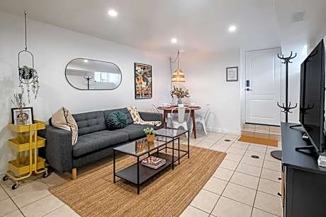 Basement Suite with Private Patio in Davenport