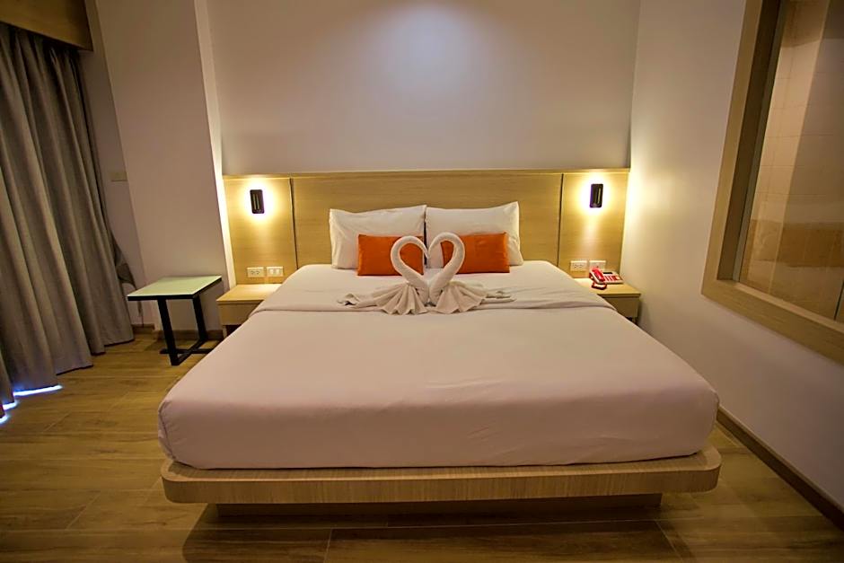 Platinum Hotel and Apartments