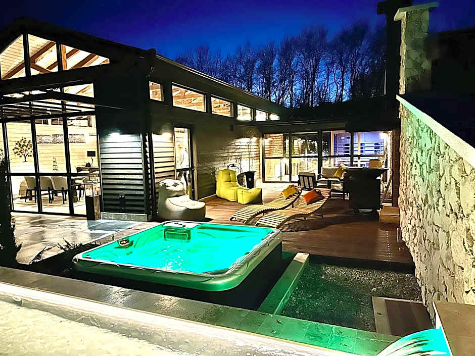 Zornitza Family Estate Relais & Chateaux