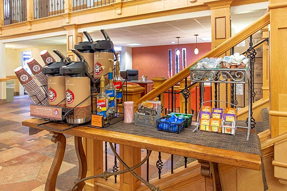 AmericInn by Wyndham Sheboygan