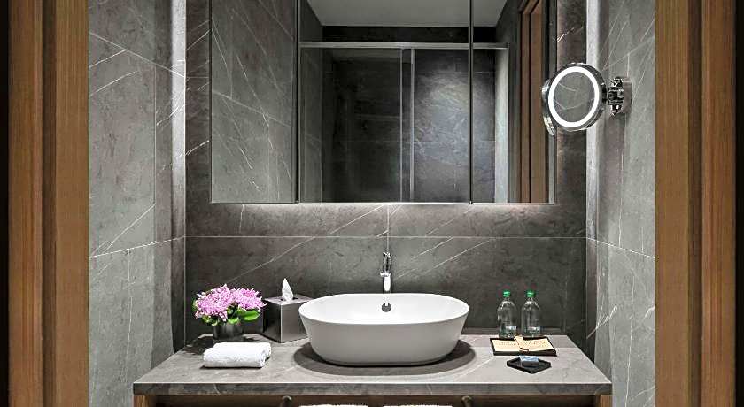 Mövenpick Living Istanbul Saklivadi