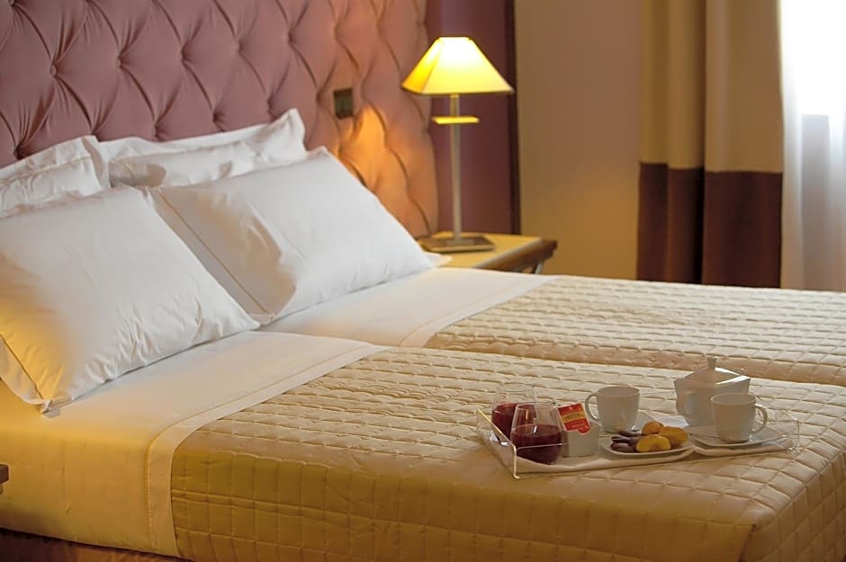 Hotel Messenion