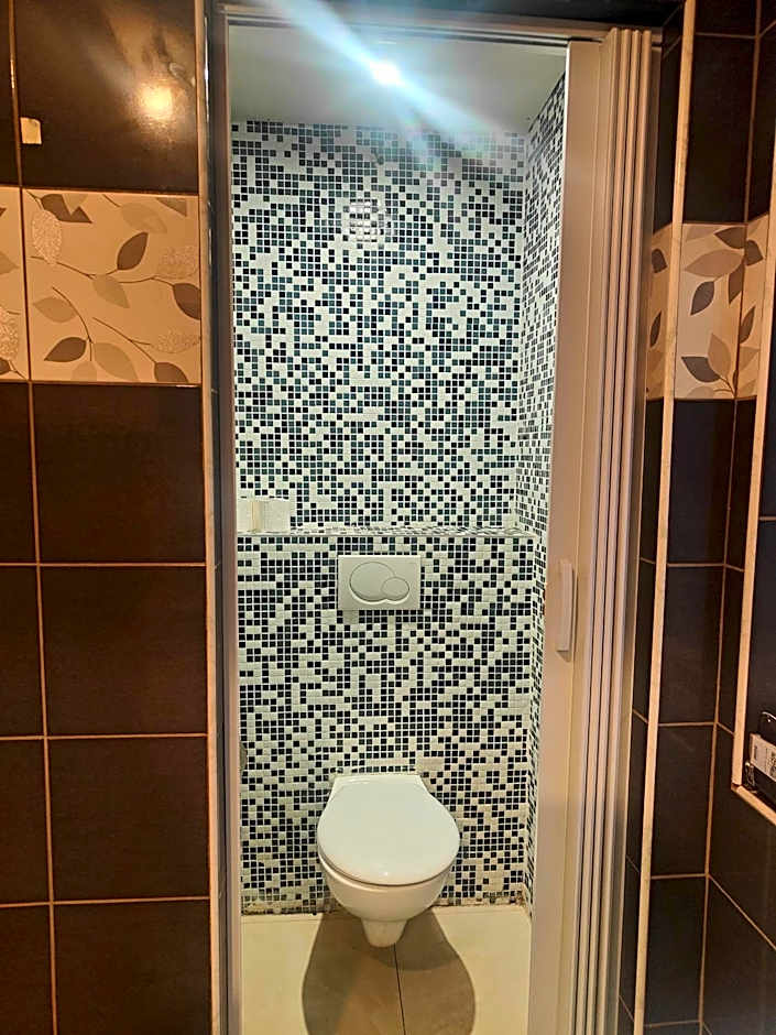 Chambre climatisée et cosy Auberge du manala Hôtel 24 24