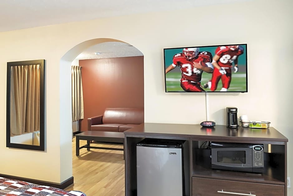 Red Roof Inn Indianapolis East