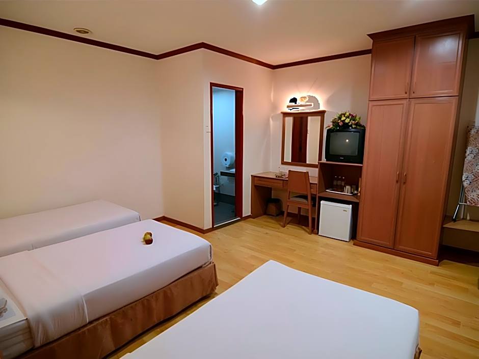 Crystal Lodge