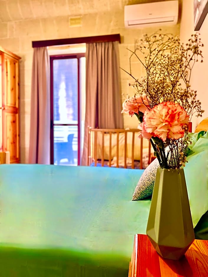 Grotto's Paradise B&B