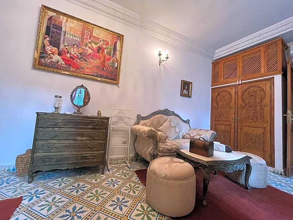 Riad Mouna