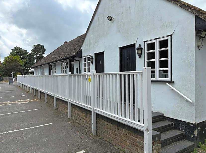 Stay and Relax at The Yew Tree