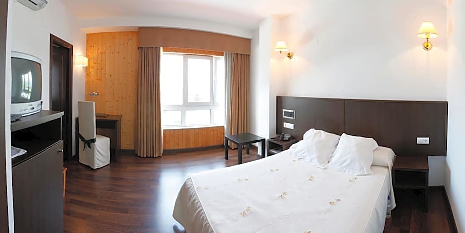 Photo 1 sur 10 de 1 Double Bed or 2 Beds