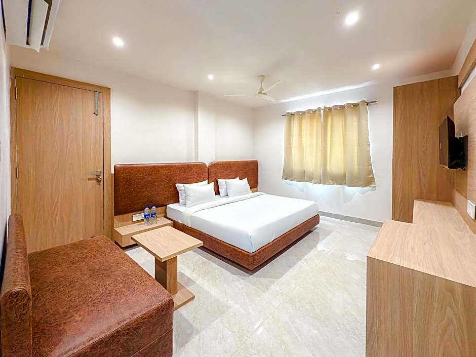 Hotel Anand