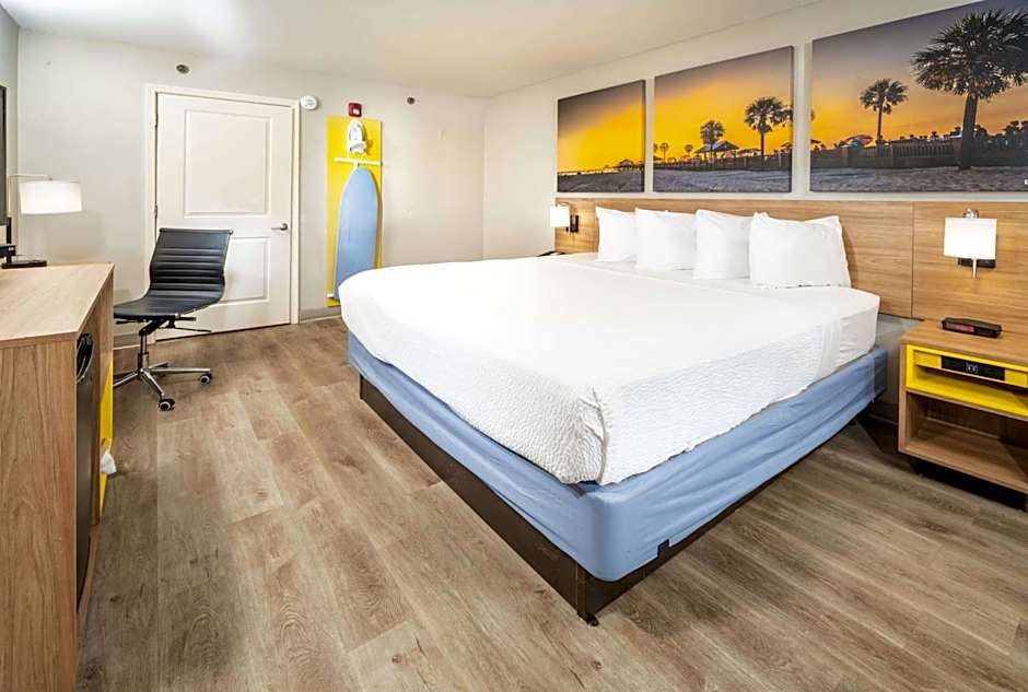 Days Inn by Wyndham Atlanta Stone Mountain