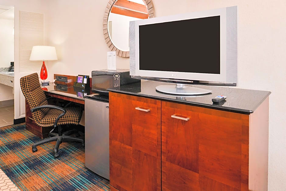 Americas Best Value Inn - Augusta Historic Downtown