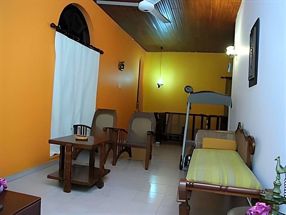 Breeze of Paradise Hotel