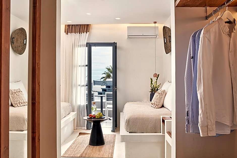 Parian Boutique Hotel