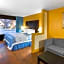 Days Inn & Suites by Wyndham Port Richey