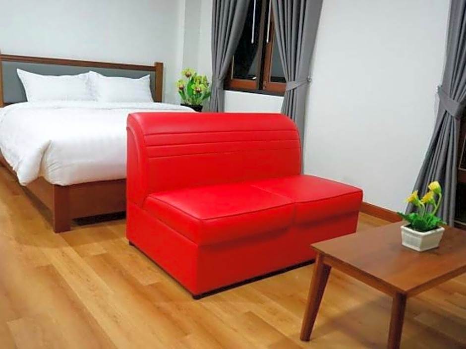 Tai-Shan Suites