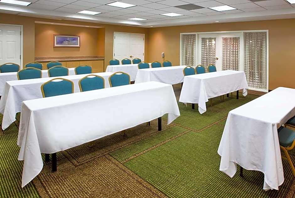 La Quinta Inn & Suites by Wyndham Greenville Haywood