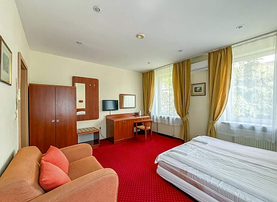 Fry House Hostel - 15min to Dworzec Zachodni, 5min to Klub Progresja