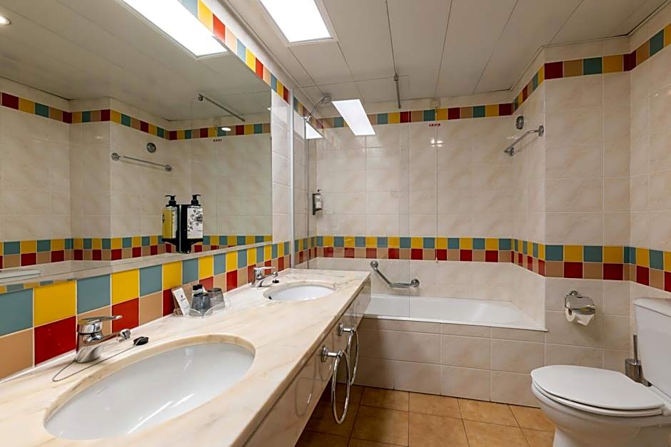 Pestana Ocean Bay Resort