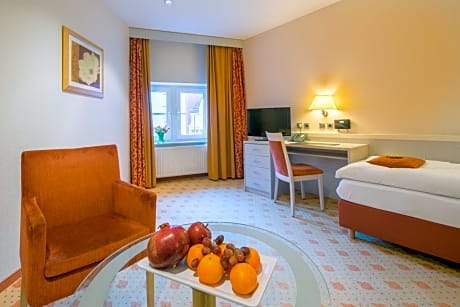 Single Room with Single Bed