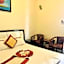 Canary Hue Hotel