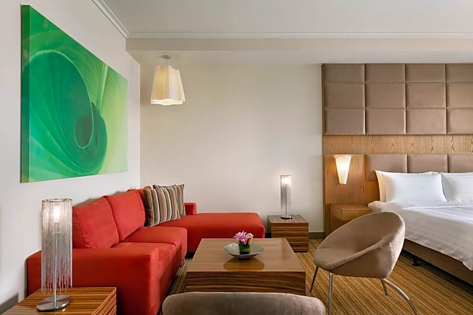 Traders Hotel, Abu Dhabi