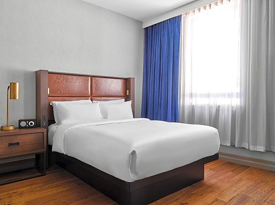 The Metcalfe by Gray Collection