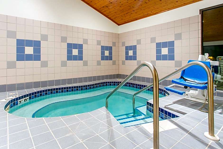 Super 8 by Wyndham Dodgeville