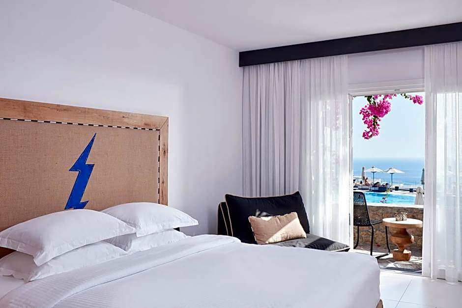 Royal Myconian - Leading Hotels of the World