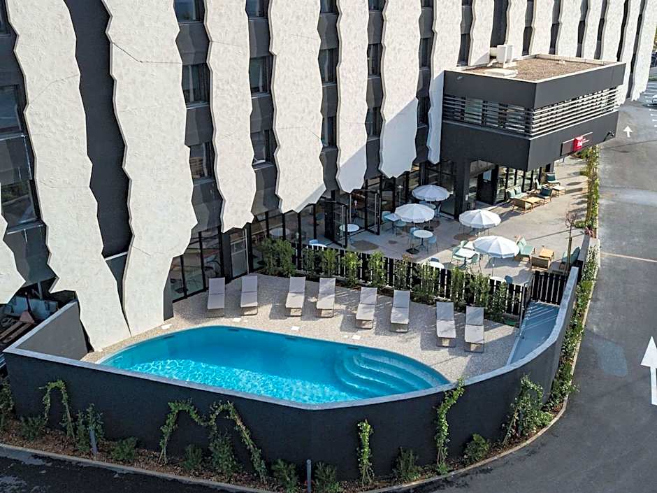 Ibis Lunel Petite Camargue