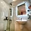 A25 Hotel - 75 Le Thi Hong Gam