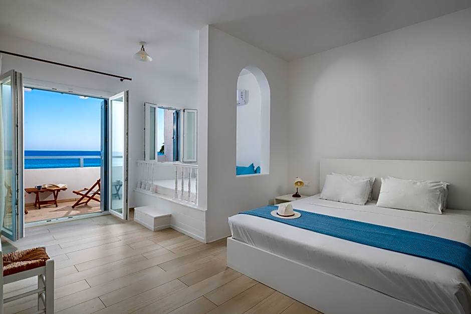 Stegna Akti Luxury Suites