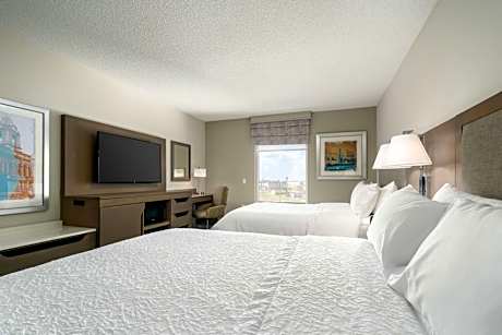 Room with Two Queen Beds - Non-Smoking
