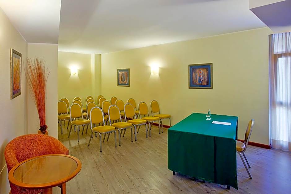 Holiday Inn Cagliari By IHG