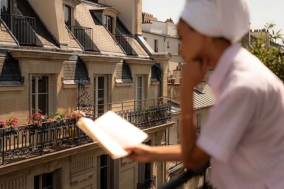 9Hotel Republique